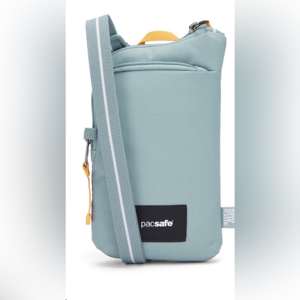 Pacsafe® GO Anti-Theft Tech Crossbody